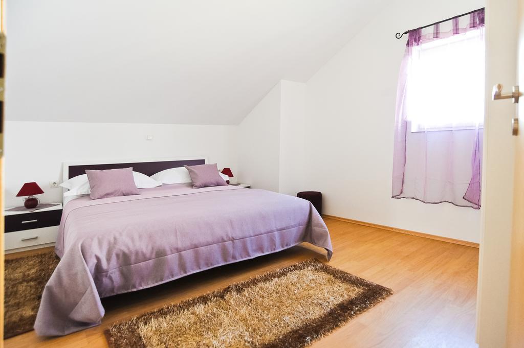 Apartmani Roko Задар Стая снимка