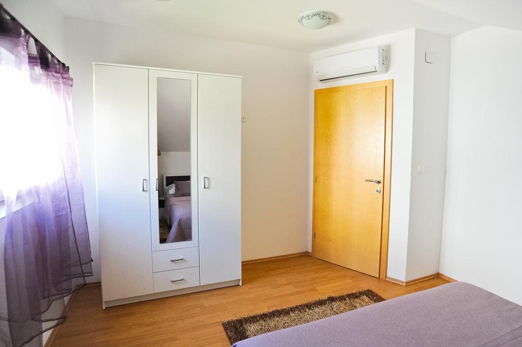 Apartmani Roko Задар Стая снимка