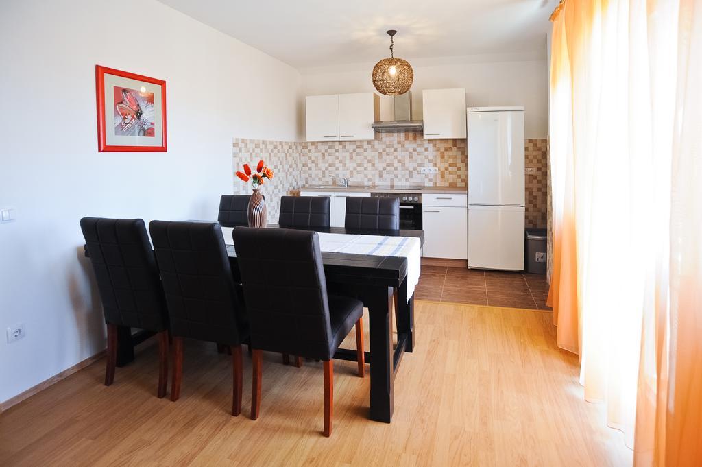 Apartmani Roko Задар Стая снимка
