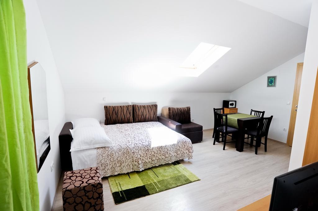 Apartmani Roko Задар Стая снимка